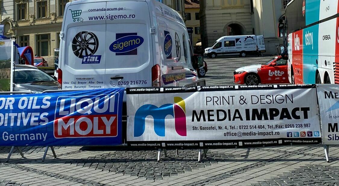 Autocolante, bannere și materiale publicitare pentru Turul Ciclist al României Autocolante, bannere și toate materialele publicitare necesare pentru Turul Ciclist al României, realizate cu design personalizat.